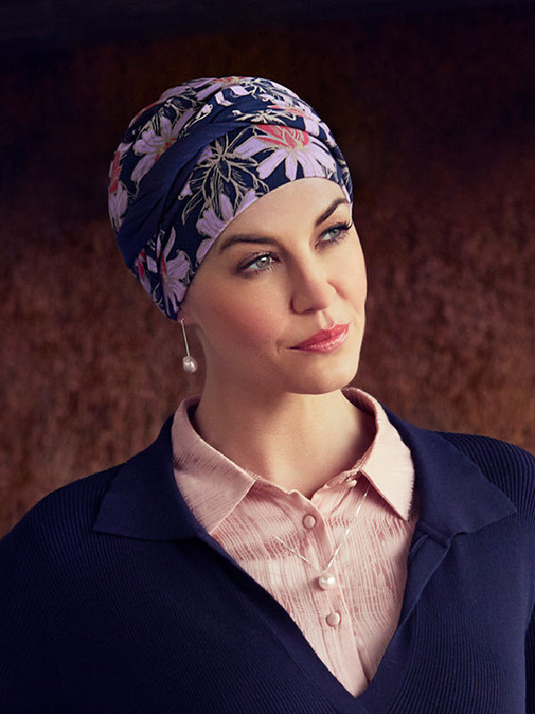 Turban Shakti Flowering Blues - chemo hoofdbedekking / alopecia mutsje Turban Shakti Flowering Blues - chemo hoofdbedekking / alopecia mutsje