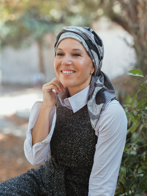 Headscarf Doris Lunar Curves - chemo headwear / alopecia headscarf