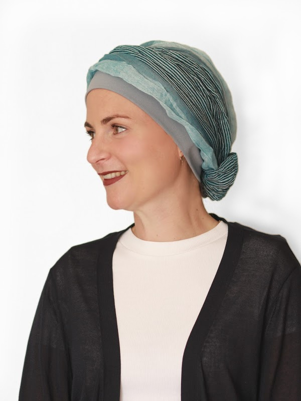 Top Mano Ocean Stripes - chemo mutsje / alopecia mutsje Top Mano Ocean Stripes - chemo mutsje / alopecia mutsje