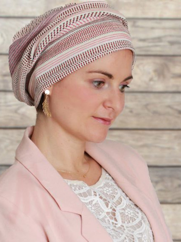 Mutsje Maya roze/rood - chemotherapie mutsje - alopecia hoofdbedekking Mutsje Maya roze/rood - chemotherapie mutsje - alopecia hoofdbedekking